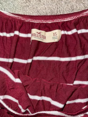 Hollister Top Off-The-Shoulder thumbnail 2