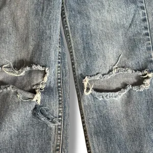 PacSun Vintage Icon Distressed Skinny Jeans Light‎ Wash Raw Hem 23 Inch Waist thumbnail 6