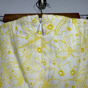 Lilly Pulitzer Blossom Dandelion Embroidered Eyelet Dress Size 2 thumbnail 6
