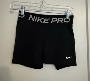Nike Pros Black thumbnail 1