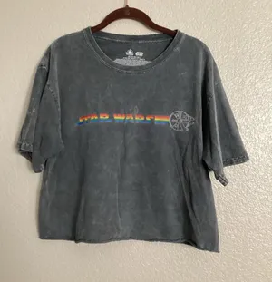 Disney Parks Star Wars Rainbow Millennium Falcon Crop t-shirt Pride Collection L thumbnail 1