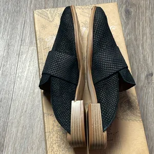 Free People “At Ease” Crocodile Print Leather Loafers/Mules Size 5.5 thumbnail 16