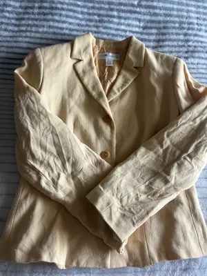 Yellow blazer Size 2 thumbnail 4
