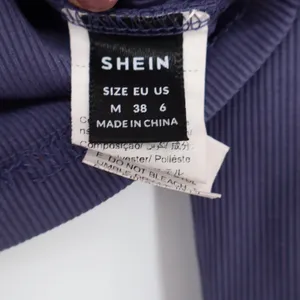 SHEIN Womens Ribbed Square Neck Long Sleeve Crop Top Dusty Purple Size M 6 thumbnail 2