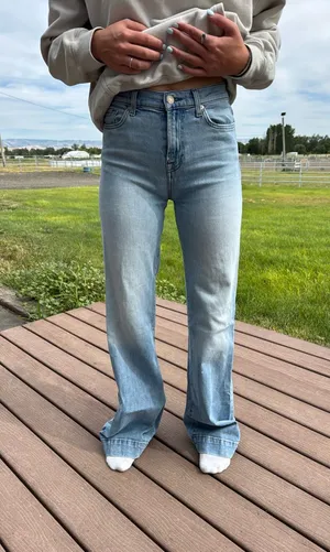 7 For All Mankind jeans thumbnail 1