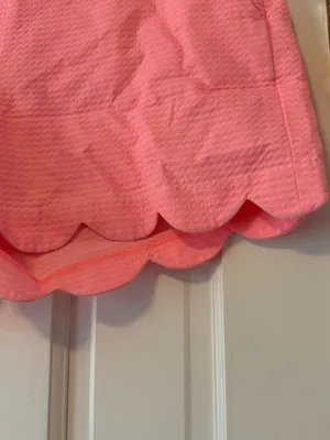 Lilly Pulitzer Bright Pink Magnolia Scalloped Hem Shorts in Guava Melon Sz 14 thumbnail 3