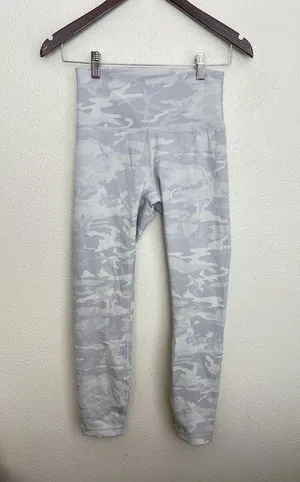 Lululemon Wunder Under High-Rise Tight Sz 6 Incognito Camo Jacquard Alpine White thumbnail 1