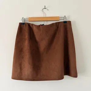 GB Brown Suede Mini Skirt thumbnail 5