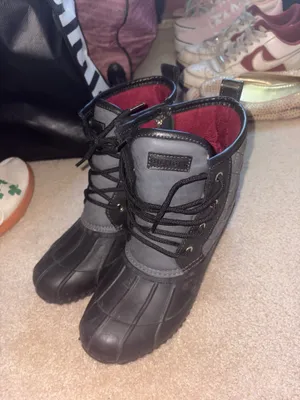 Tommy Hilfiger Gray & Black Duck Boots with Red Lining thumbnail 2