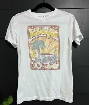 LAS VEGAS T-Shirt Top. Neutral Coloring. Women’s Size M. Like New! thumbnail 1