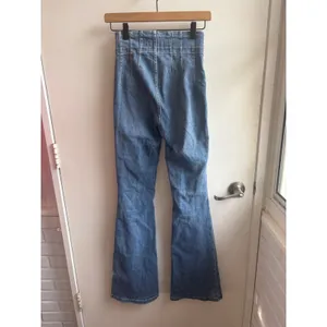 We The Free Free People Jayde Flare Jeans Size 25 Boho Retro High Rise layered thumbnail 4
