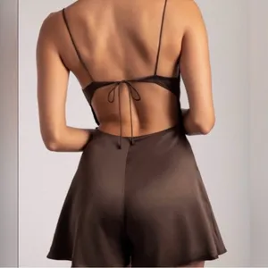 Meshki Kelsey Cowl neck Playsuit SZ L thumbnail 3