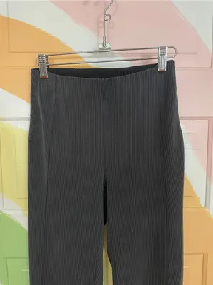 Lululemon Ribbed Softstreme Flare Leg Pants in Black Sz 4 🧡🎀 thumbnail 7