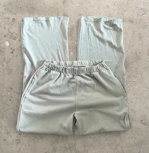 brandy melville tan/light taupe wide leg anastasia og sweatpants thumbnail 1
