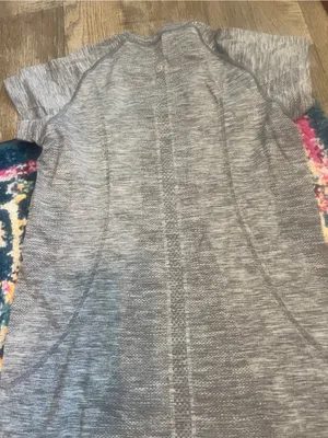 Lululemon swiftly Women's Gray Active Short-Sleeve Tunic Top thumbnail 8