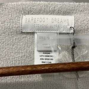 Barefoot Dreams CozyChic Ultra Lite Ocean Breeze Poncho One Size Fits All NWT thumbnail 4