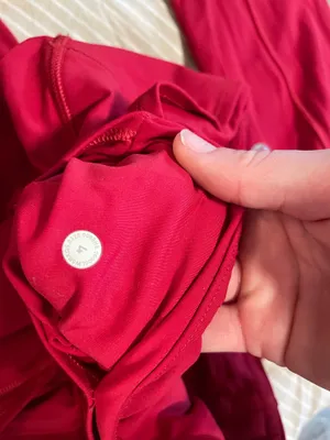 Red Lululemon leggings  thumbnail 3