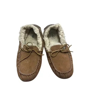 UGG Women’s Dakota Slipper Chestnut Moccasin 10 Indoor Outdoor Shoes 1003390 thumbnail 3