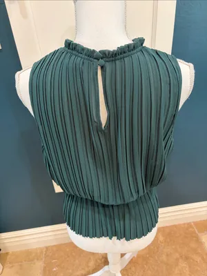 Naked Zebra Hunter green sleeveless peplum top thumbnail 2