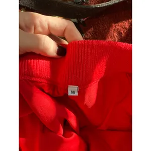Red Knit Mini Skirt White Striped Hem Preppy Sporty Elastic Waist Size Medium thumbnail 3