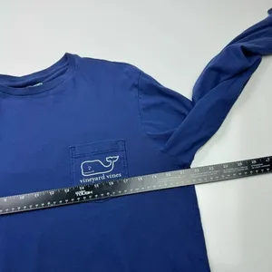 Vineyard‎ Vines Happy Holidays Long Sleeve T-Shirt Size Medium thumbnail 6