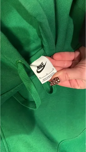Medium Nike Oregon Ducks Sweatshirt thumbnail 4