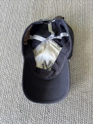 Vintage NY Yankees Navy Blue and White Baseball Cap Hat thumbnail 6