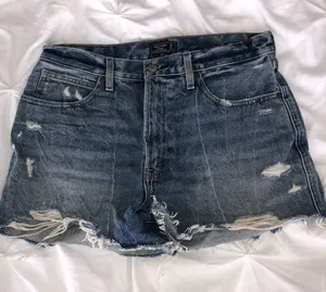 Jean Shorts thumbnail 1