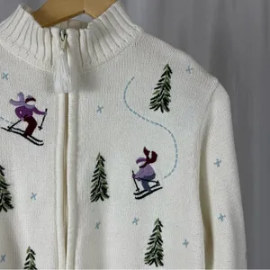 Traditions Medium Ramie Cotton Embroidered Winter Snow Skiing Ice Skate Jacket thumbnail 8