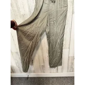 Green jumpsuit size small Green thumbnail 3