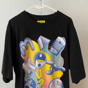 Market XL Black Short Sleeve T-Shirt Yin Yang Peace Earth Graphic Streetwear Tee thumbnail 2