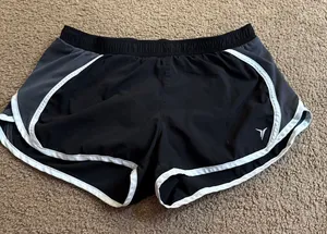 Old Navy Shorts thumbnail 1