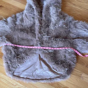 Lazeti Women’s Faux Fur Coat Camel Brown Plush Oversized Jacket Size S thumbnail 9