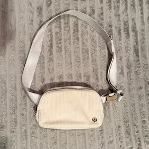 Lululemon Everywhere Belt Bag 1L Corduroy White Opal Gold Hardware Crossbody thumbnail 2