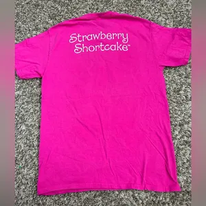 Strawberry Shortcake and Friends Pink T-shirt Sz S thumbnail 6