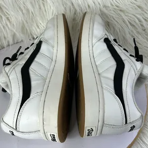 Vans “Lani” size 8 leather vintage white black thumbnail 8