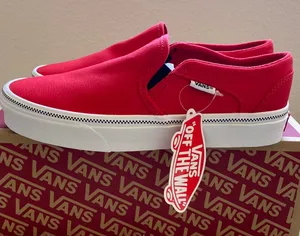 NWT Asher Vans Red Classic Slip-On Sneakers thumbnail 1