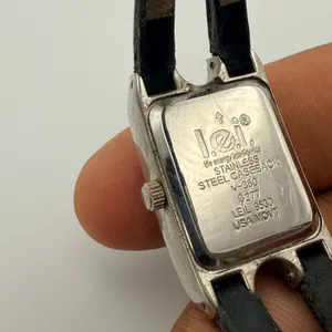 Vintage L.e.i. Y2K Split-Strap Fashion Watch LEIL 9530 Working New Battery thumbnail 3