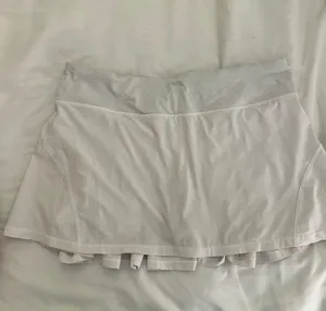 Lululemon Play Off The Pleats Skirt 13” thumbnail 2
