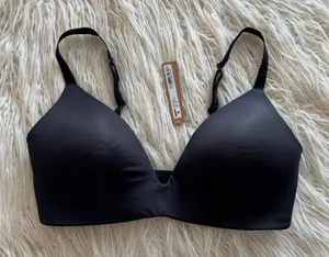 Skims Wireless Form T-shirt Bra Onyx Size 34D thumbnail 1