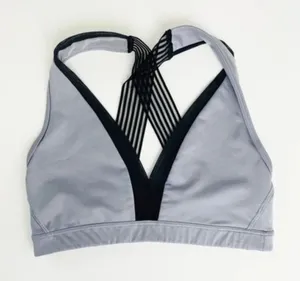 VICTORIA'S‎ SECRET Gray V-Neck Sports Bra XS thumbnail 1