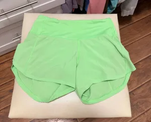 Lululemon Shorts 2.5" Speed Up thumbnail 1