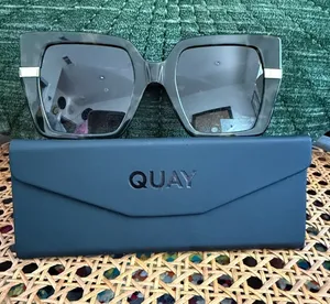 Quay Notorious Tortoise Pattern Square Smoke Lens Bold Dramatic Sunglasses thumbnail 1
