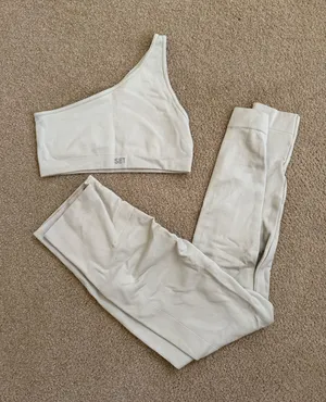 Set Active Leggings and One Shoulder Bra Set thumbnail 1