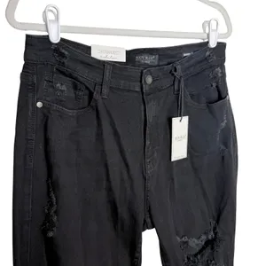 Judy Blue Distressed Boyfriend Jeans Size 13/31 Black Denim Relaxed Fit Stretchy thumbnail 2