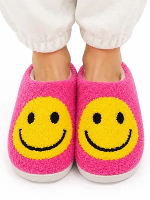 NEW Hot Pink Smiley Face Fuzzy Slippers Women’s S 5-6 Y2K Happy Face Lougewear thumbnail 2
