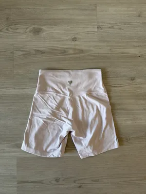 Aritzia Golden Lilac Biker Shorts thumbnail 2