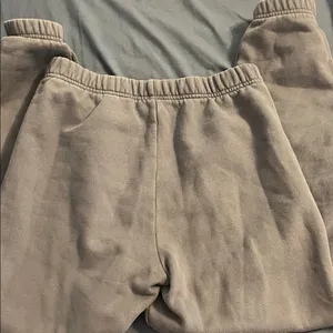 TNA Aritzia Cozy Fleece Sweatpants‎ thumbnail 5
