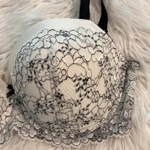 Victoria Secret Dream Angels Lined Demi Bust Double size 36DDD excellent thumbnail 2