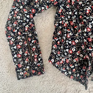 Anthropologie Hei Hei Tinsley Floral Moto Jacket Zip Cropped Fitted Womens Sz 6 thumbnail 9